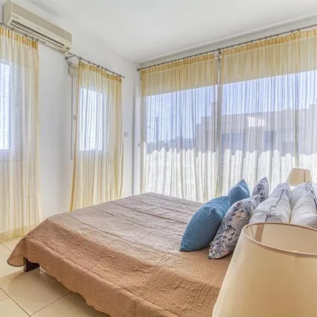 Athina Gardens Sea View Villa Protaras